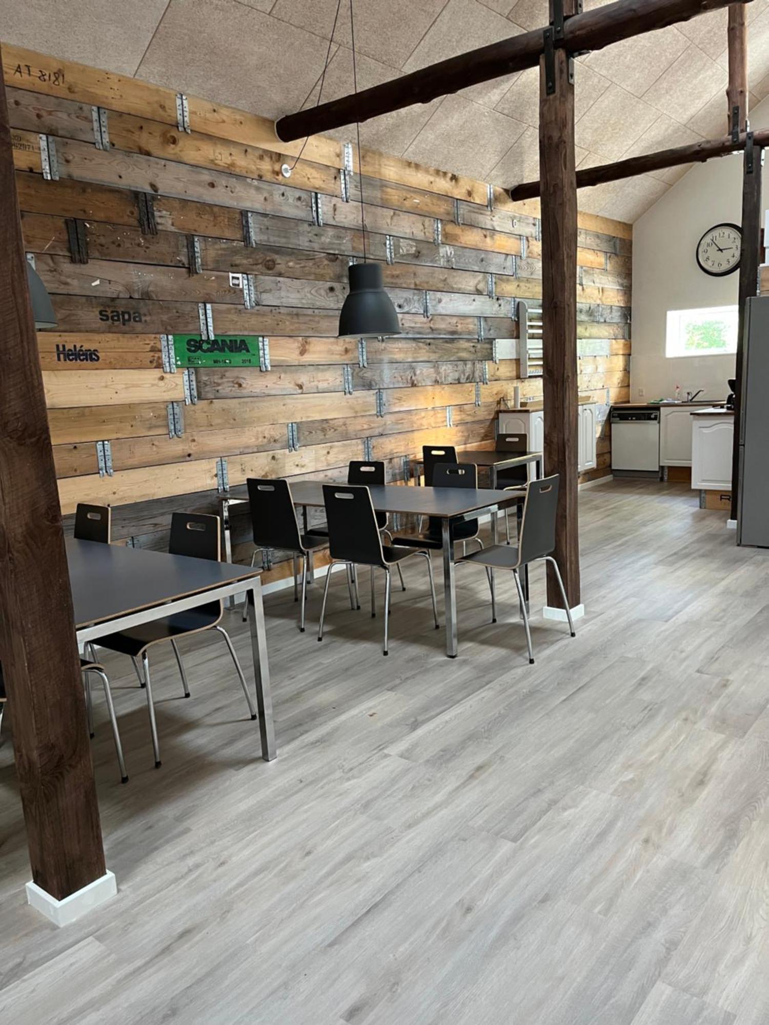 The Barn Guest House Give Bagian luar foto